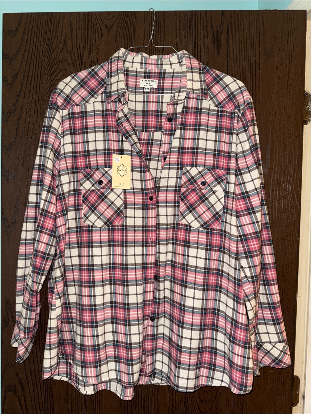 Cozy Pink Plaid Button-Down Shirt with Chest Pockets